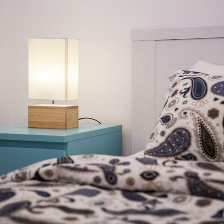 Santos Neighborhood Apartment Lisbon Bagian luar foto