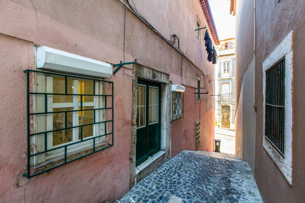 Santos Neighborhood Apartment Lisbon Bagian luar foto