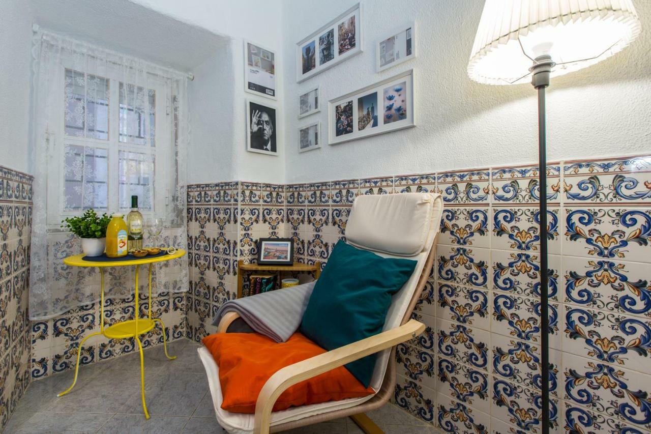 Santos Neighborhood Apartment Lisbon Bagian luar foto